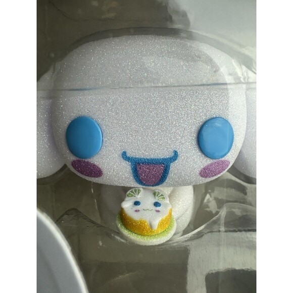 Funko Hello Kitty Cinnamoroll Diamond Exclusive Preorder LE 7500 New in Box - Picture 2 of 5